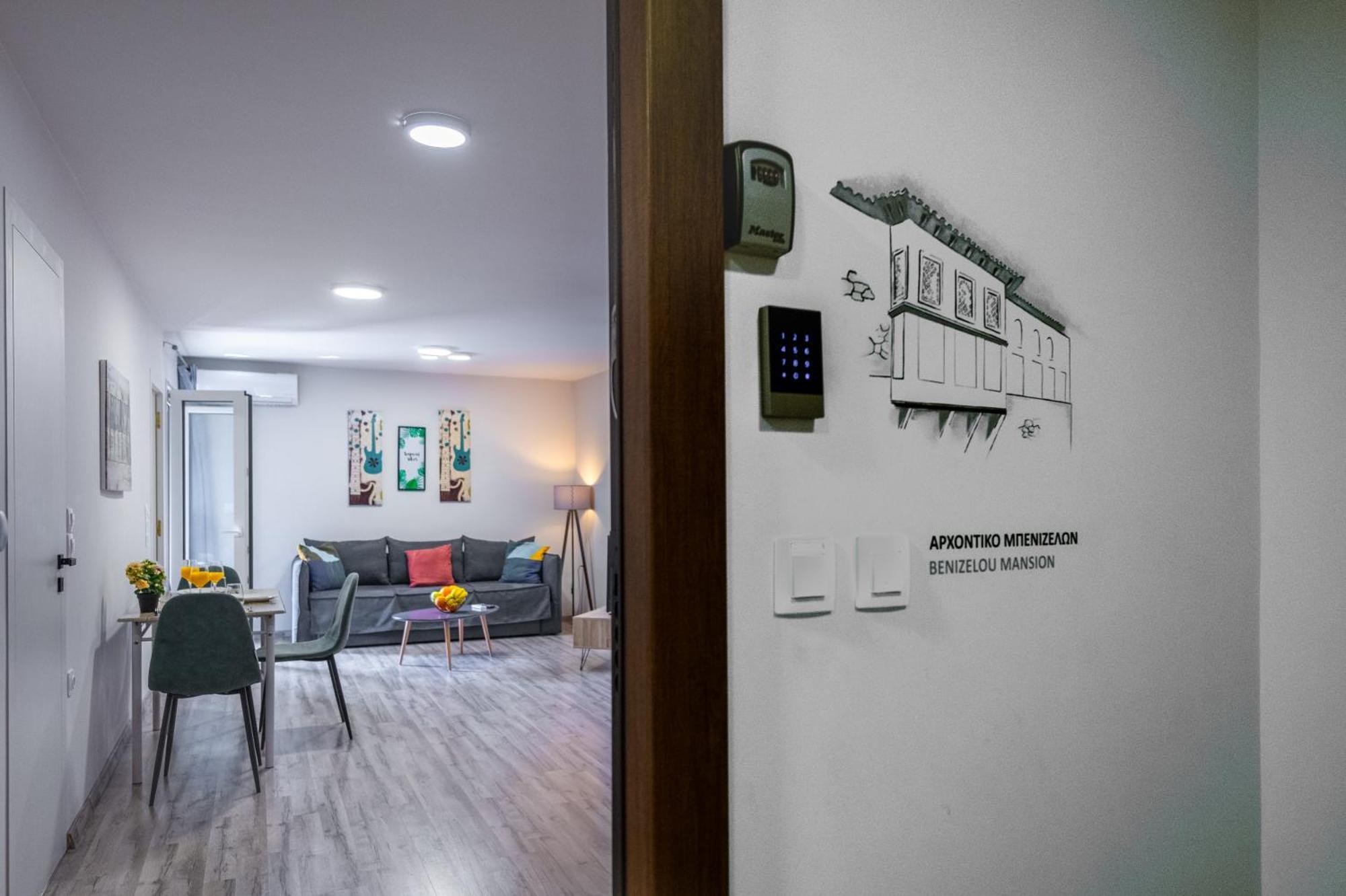Athenian Boutique Apartments Exterior photo